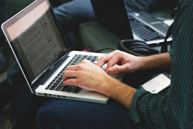 WeeMars est une agence web de marketing et de référencement SEO à Saint Etienne